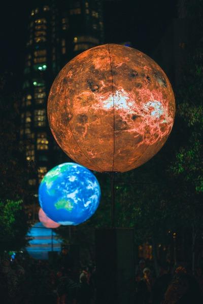 How to attract luxury by making Venus strong