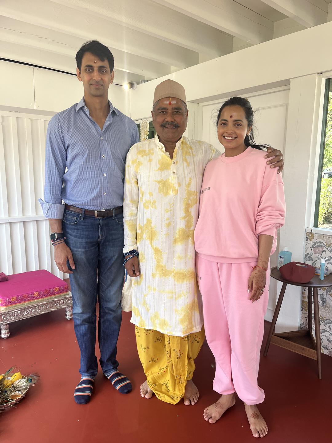 Pandit Chandrashekhar Sharma's Team