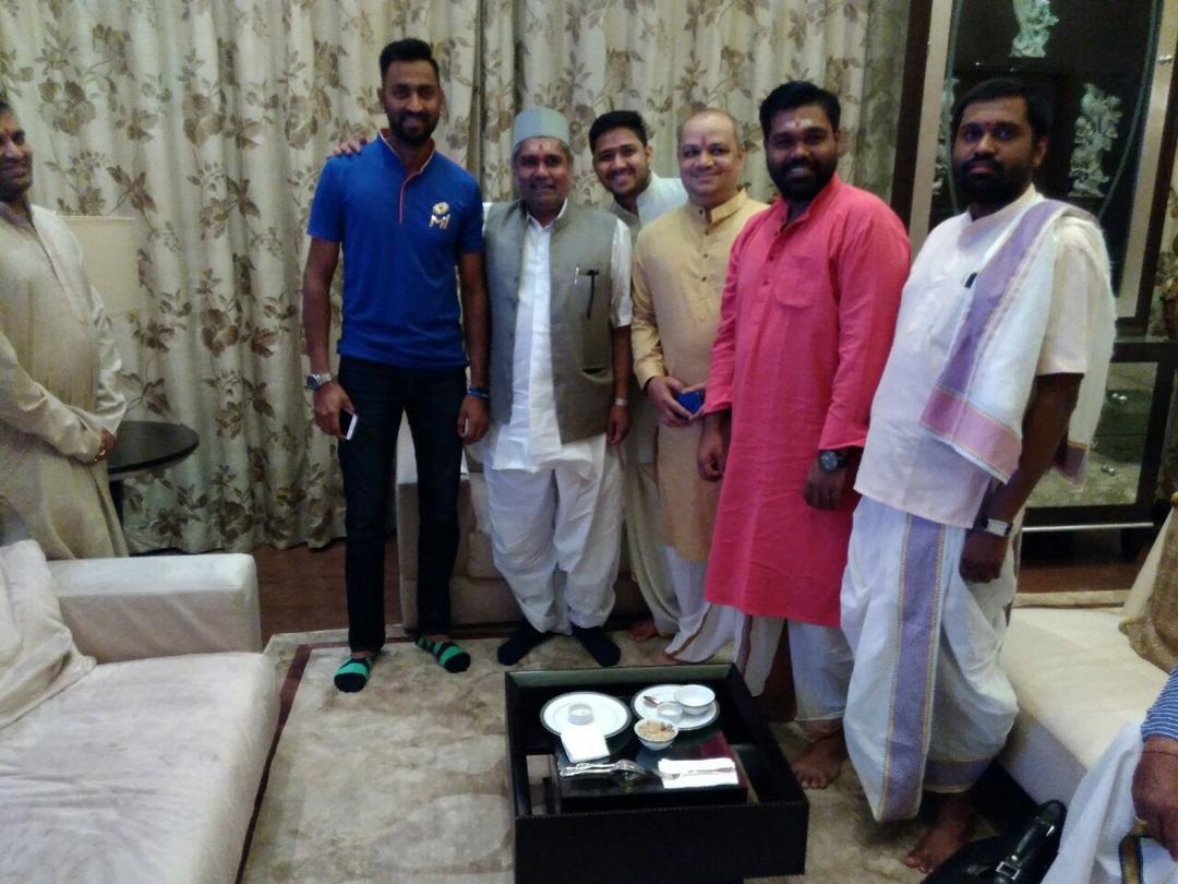 Pandit Chandrashekhar Sharma's Team